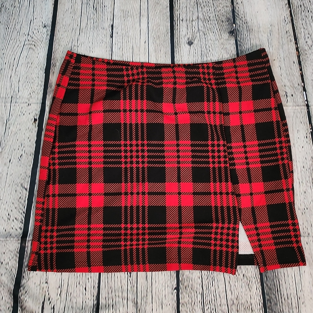 Plaid skirt